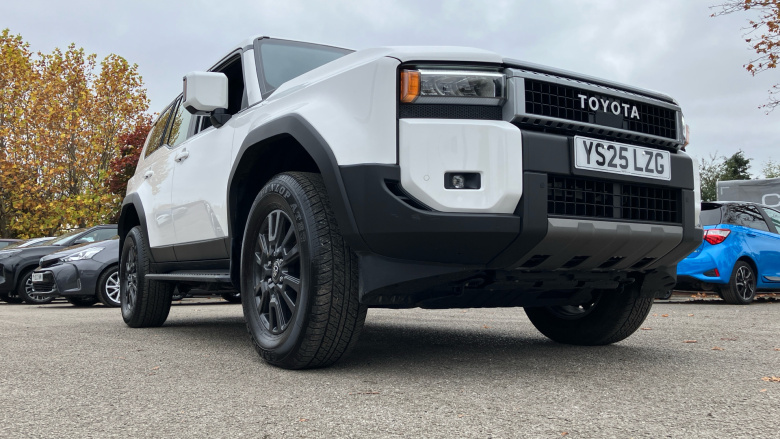 Toyota Land Cruiser Diesel 2.8D 205 Commercial Auto